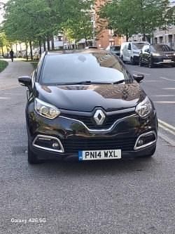 Usado Renault Captur Dynamique 90 HP (66 kW) 2014 Preto SUV