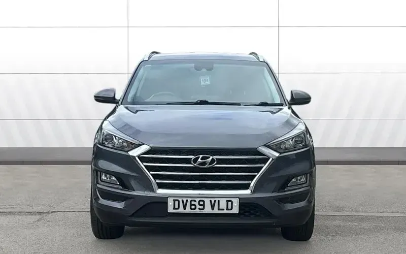 Used Hyundai Tucson SE 132 HP (97 kW) 2019 Grey SUV