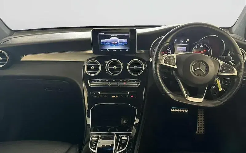 Second-hand Mercedes GLC250 AMG Line Premium 204 CP (150 kW) 2018 Break