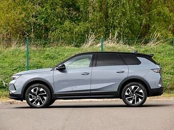 New Vauxhall Grandland X 145 HP (106 kW) 2026 Two coat metallic  graphic grey SUV