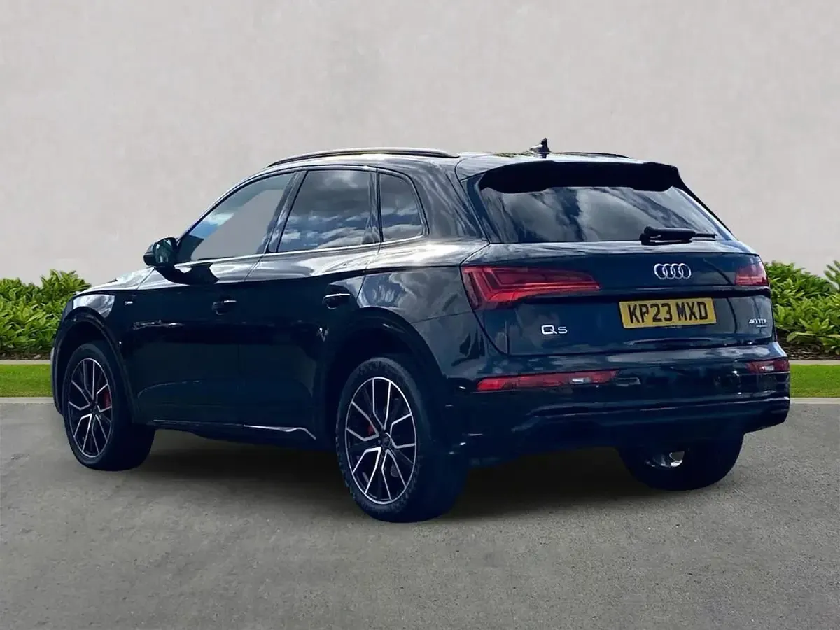 Used Audi Q5 Performance 204 HP (150 kW) 2023 Black SUV