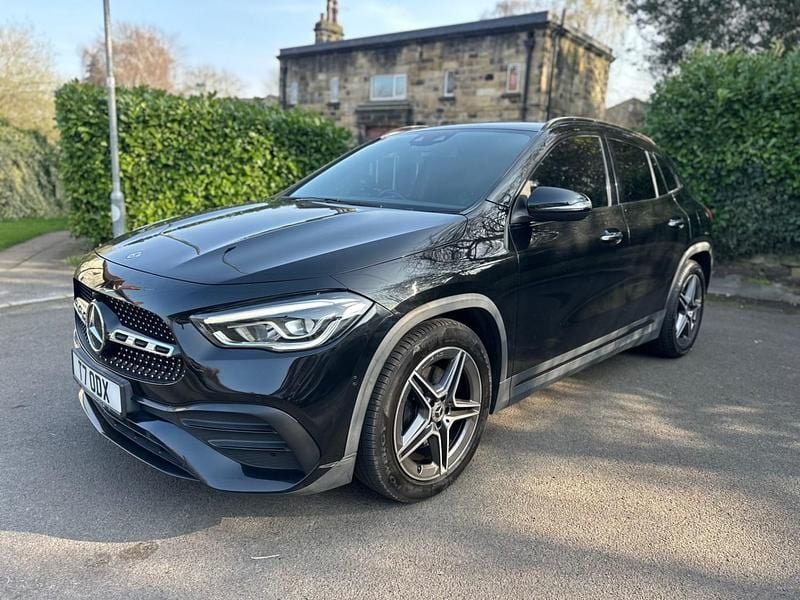 Used Mercedes GLA200 AMG Line Premium 163 HP (119 kW) 2020 Black SUV