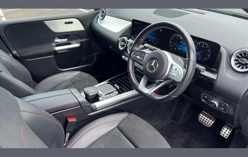 Used Mercedes B200 Executive 161 HP (118 kW) 2022 Grey MPV