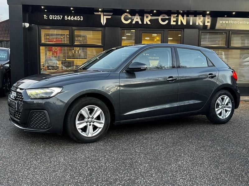 Used Audi A1 Sportback Design 95 HP (69 kW) 2019 Grey Hatchback