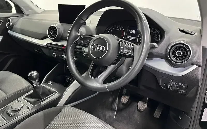 Used Audi Q2 Sport 116 HP (85 kW) 2020 Black SUV