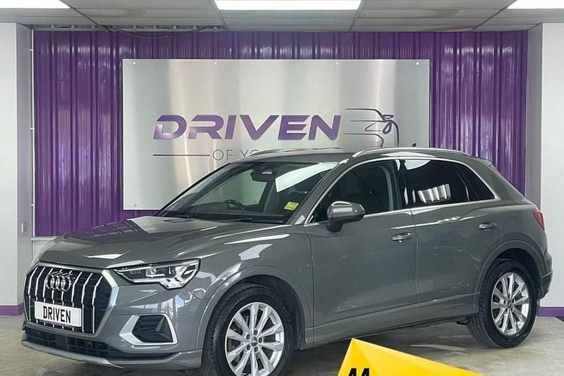 Used Audi Q3 Sport 150 HP (110 kW) 2019 Grey SUV