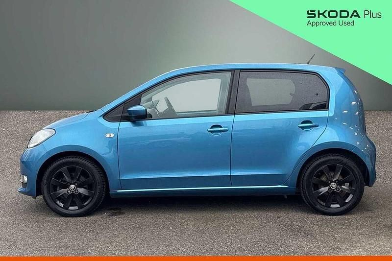 Used Skoda Citigo 44 HP (32 kW) 2018 Crystal blue metallic Hatchback