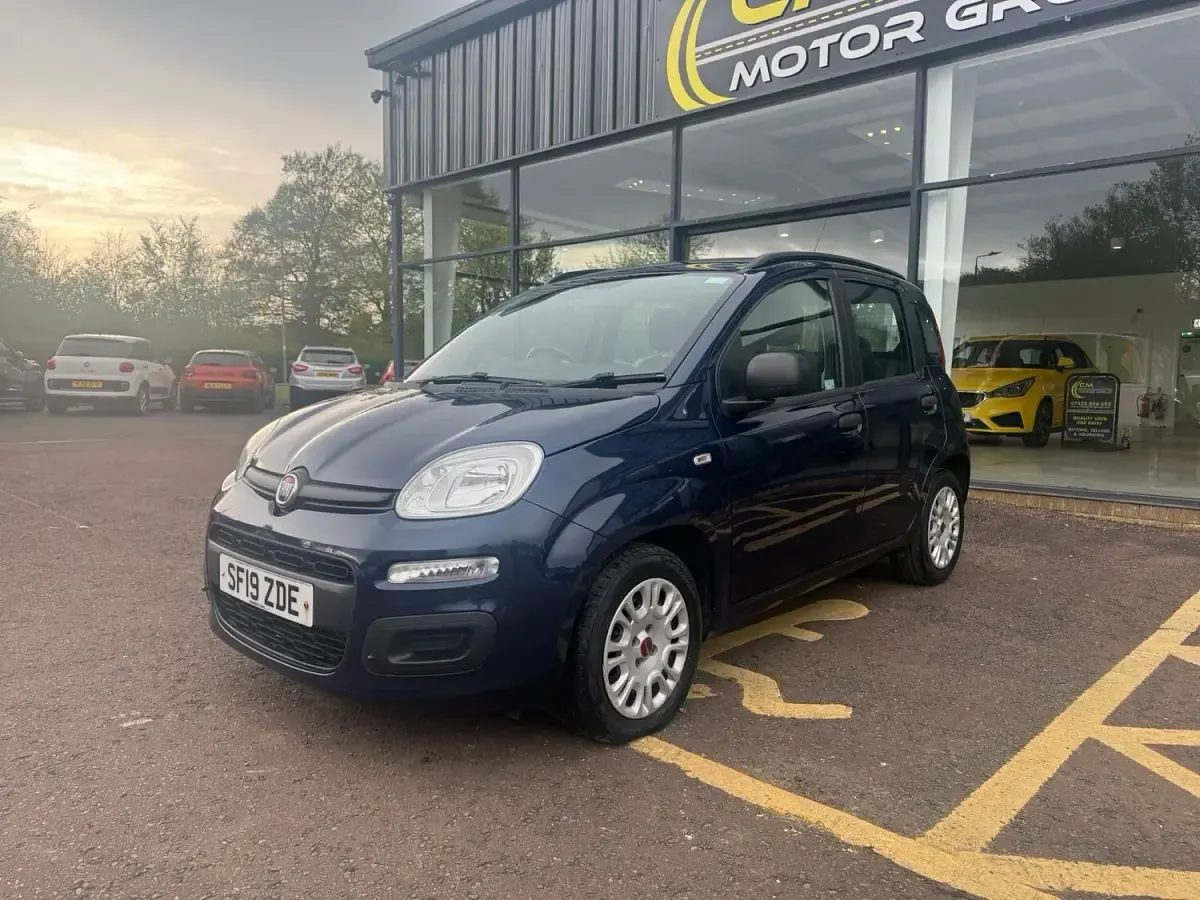 Used Fiat Panda Easy 69 HP (50 kW) 2019 Blue Hatchback