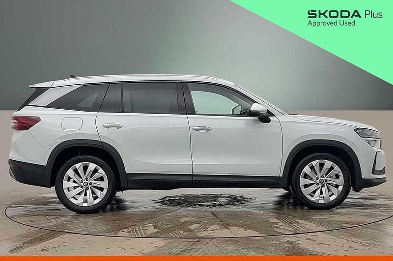Used Skoda Kodiaq SE L 110 HP (80 kW) 2025 Moon white metallic SUV