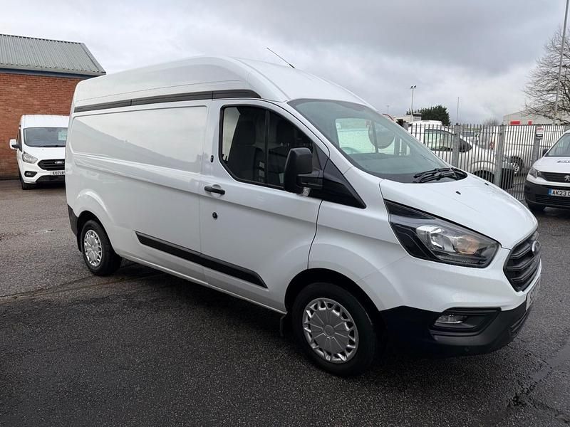 Used Ford Transit Custom Limited 130 HP (95 kW) 2020 White Van