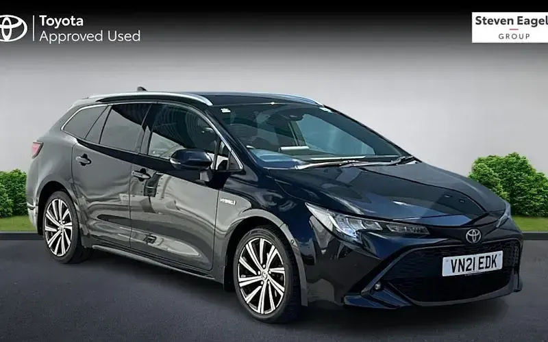 Used Toyota Corolla Design 122 HP (89 kW) 2021 Estate
