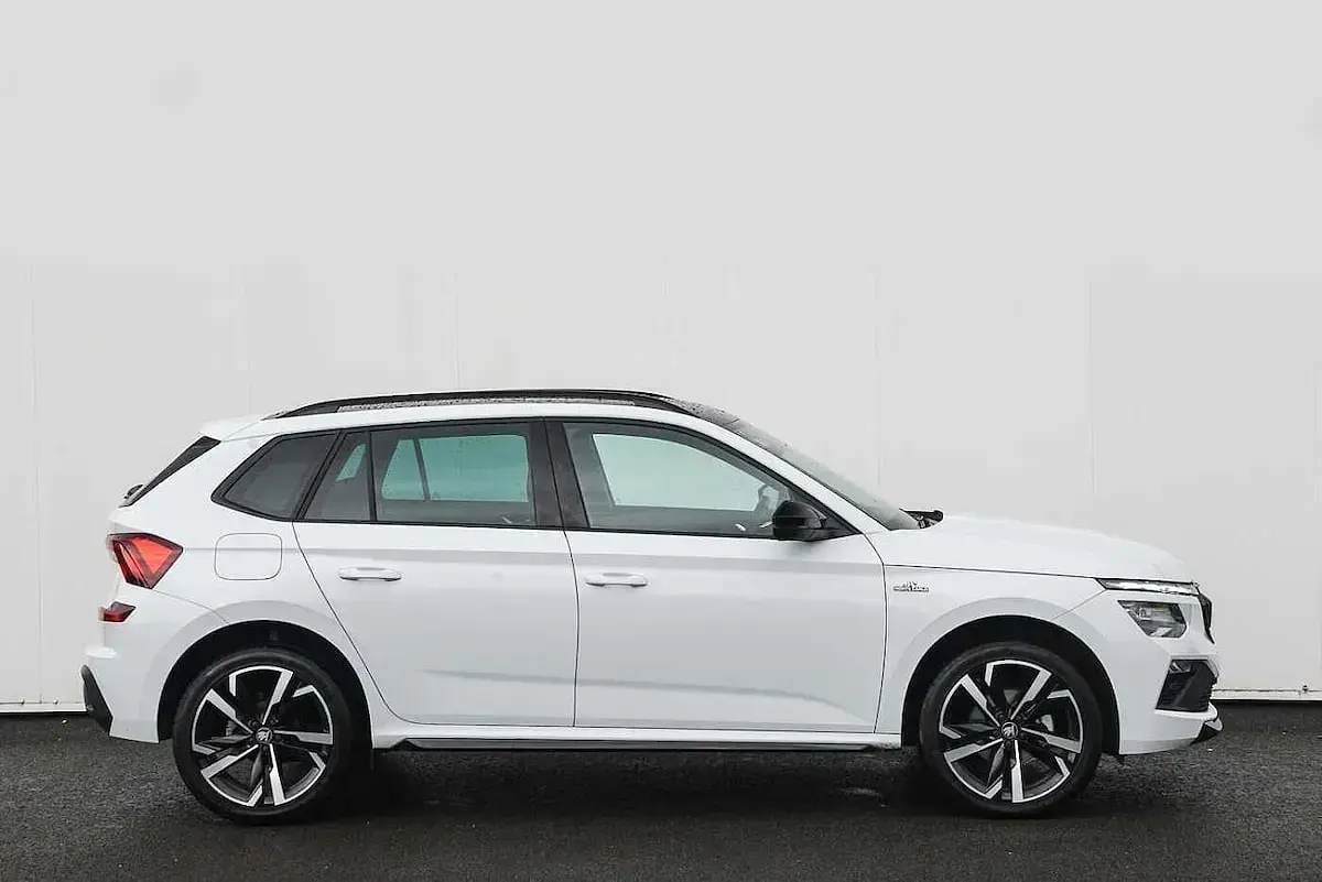 Used Skoda Kamiq Monte Carlo 115 HP (84 kW) 2025 Moon white metallic SUV