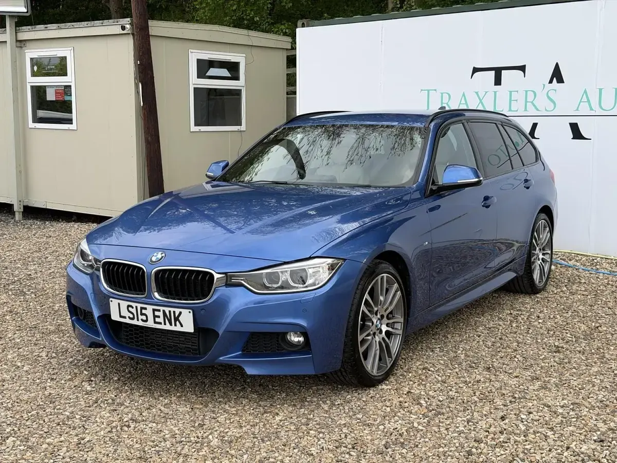 Used BMW 330 M Sport 258 HP (189 kW) 2015 Blue Estate