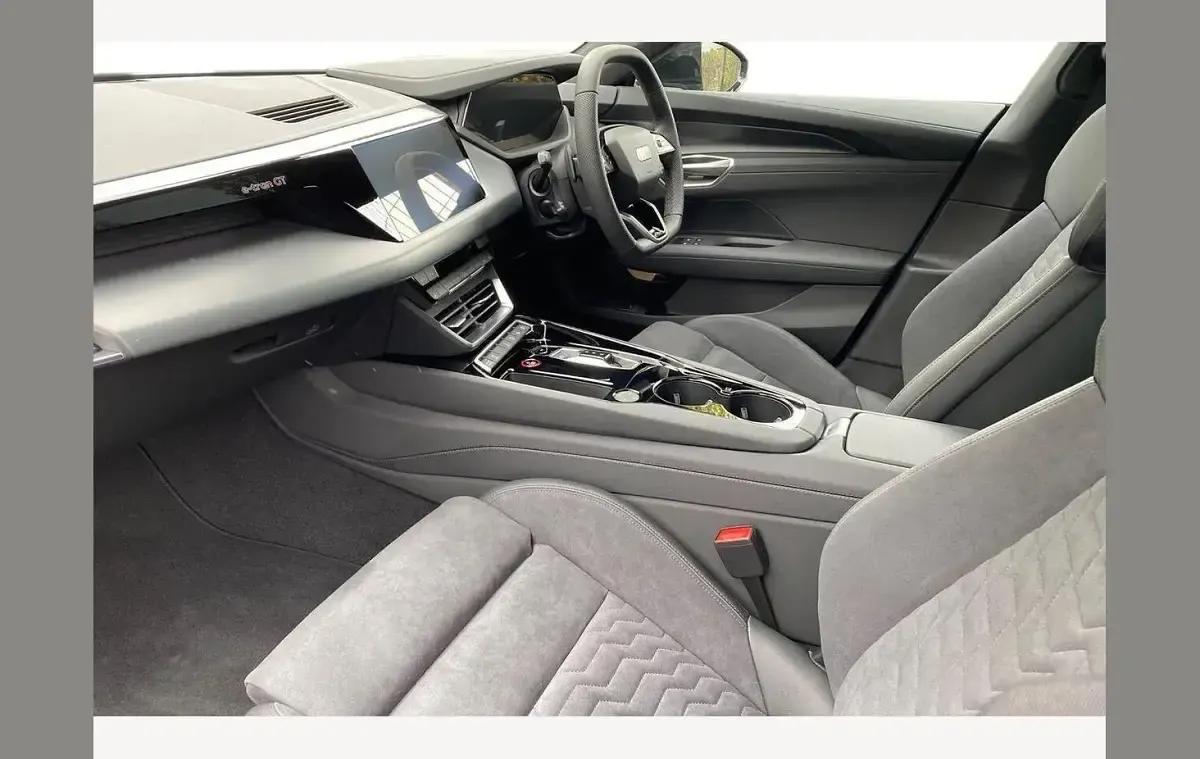 Used Audi e-tron GT quattro Comfort 435 kW (592 HP) 2026 Grey Sedan