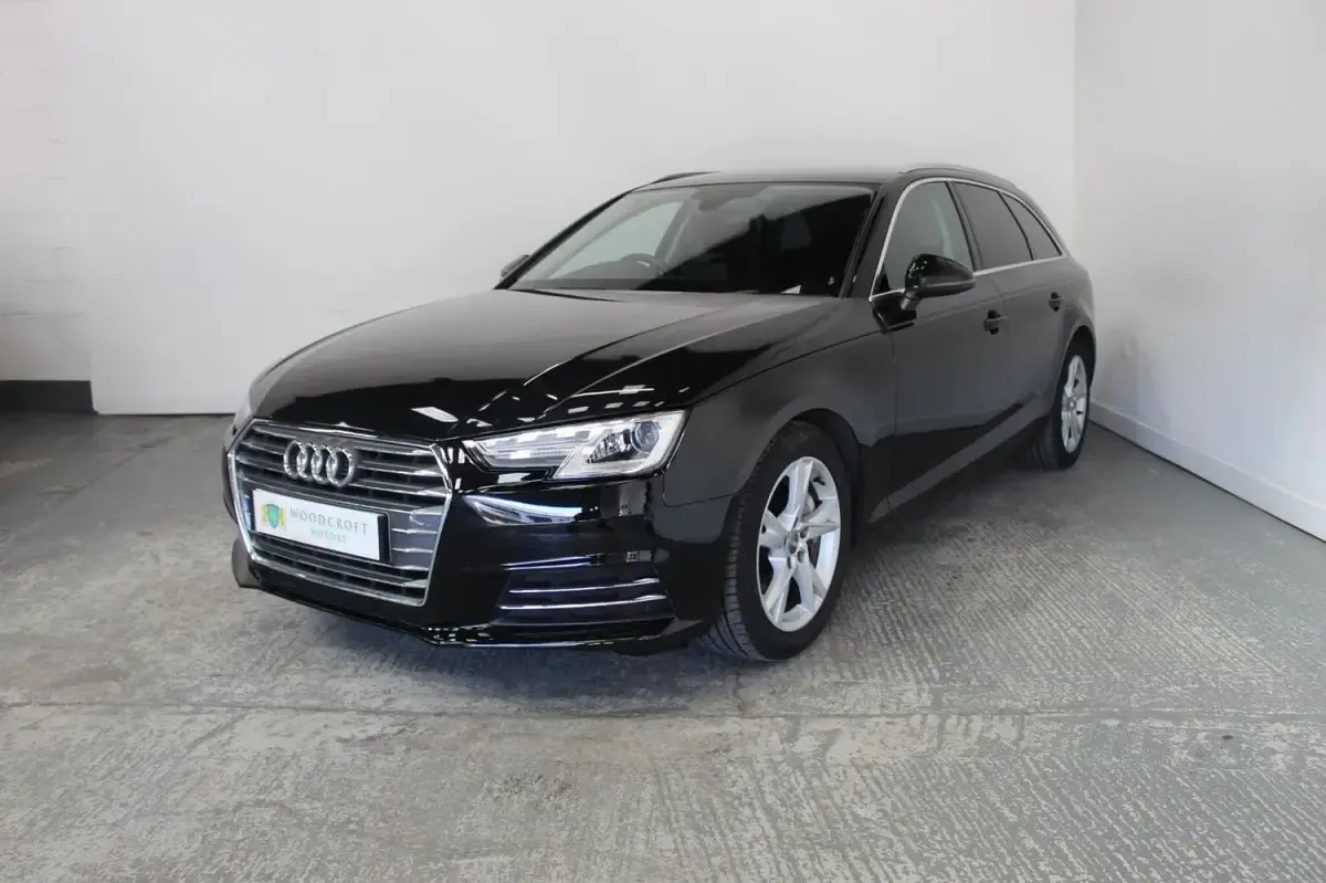 Używany Audi A4 Sport 190 KM (139 kW) 2016 Czarny Kombi