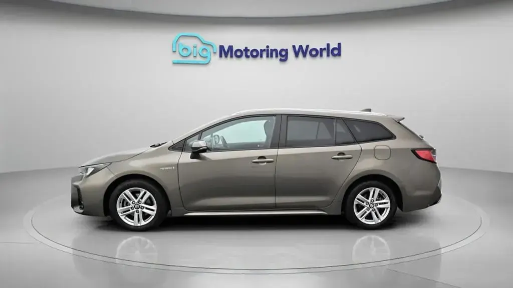 Used Suzuki Swace 140 HP (102 kW) 2023 Bronze Estate