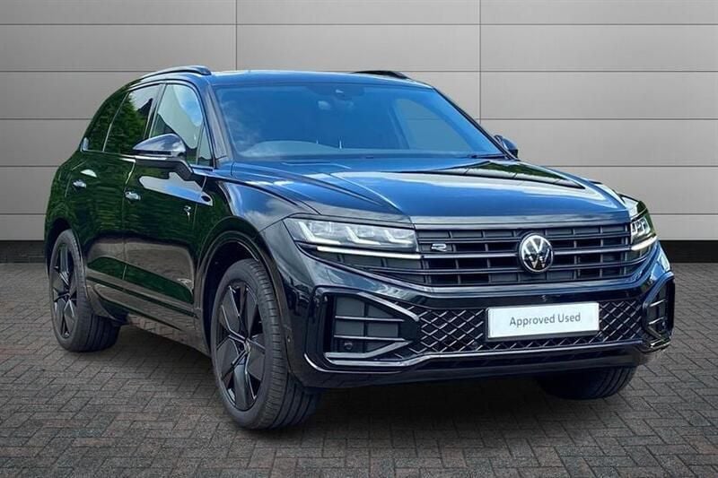 Grenadilla black Used 2024 VW Touareg Black Edition SUV | £51,950 (Fair price) - Image 1/4