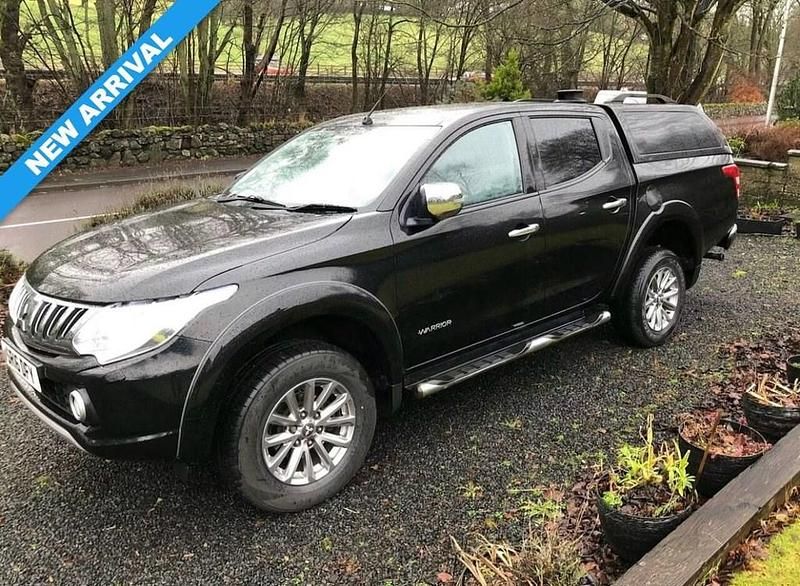 Used Mitsubishi L200 Warrior 178 HP (130 kW) 2016 Black Pickup