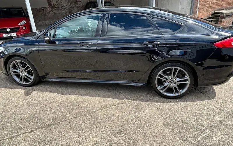 Used Ford Mondeo ST-Line 150 HP (110 kW) 2019 Black Hatchback
