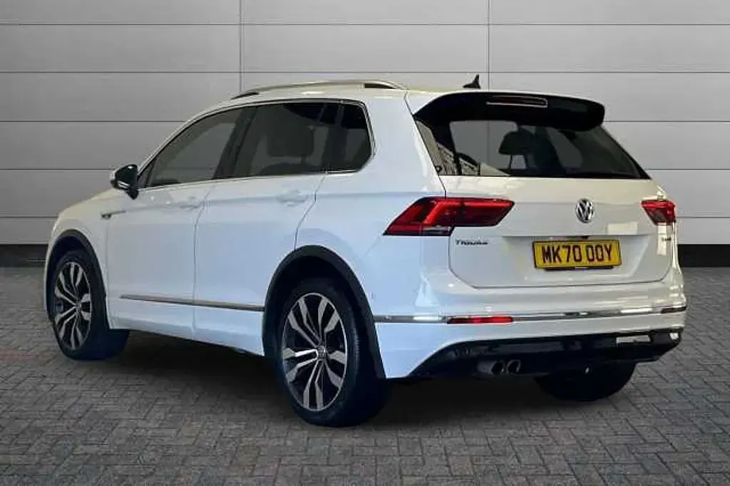 Used VW Tiguan R-line 150 HP (110 kW) 2020 Pure white SUV