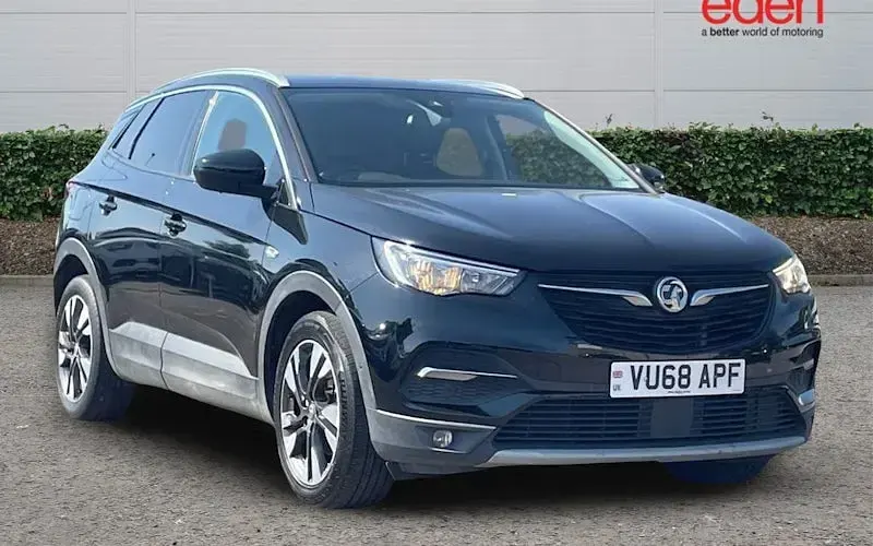 Used Vauxhall Grandland X Sport 131 HP (96 kW) 2018 SUV