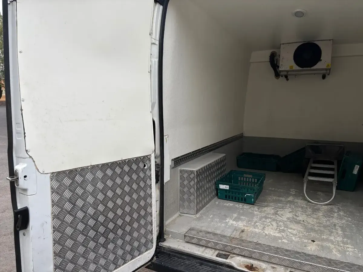 Used Peugeot Boxer 130 HP (95 kW) 2018 White Van