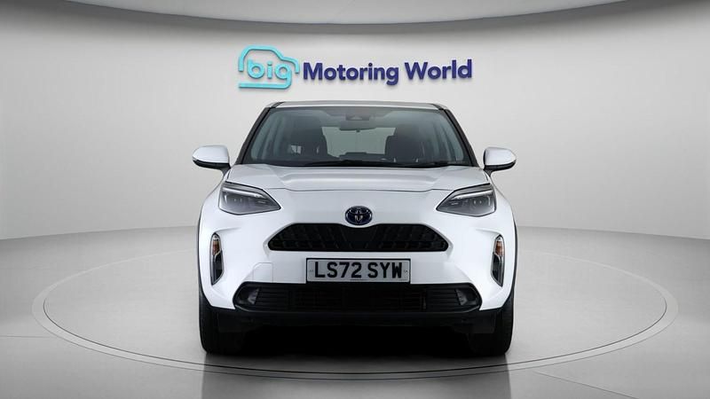 Used Toyota Yaris Cross 2023 White SUV