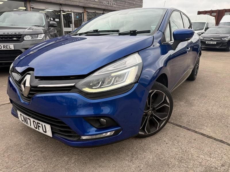 Used Renault Clio IV Signature 2017 Blue Hatchback