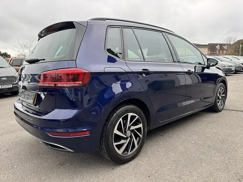 Used VW Golf Sportsvan Match 2019 Blue MPV