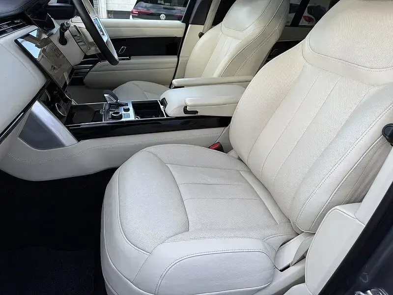 Used Land Rover Range Rover Autobiography 400 HP (294 kW) 2022 Grey SUV