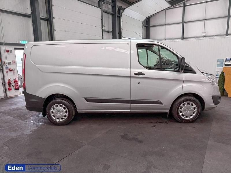 Used Ford Transit Custom Trend 104 HP (76 kW) 2018 Silver Van