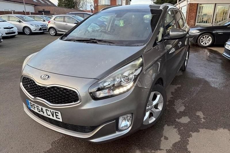 Used Kia Carens 139 HP (102 kW) 2015 Silver MPV
