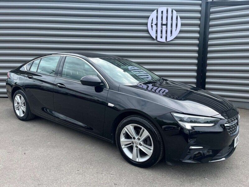 Black Used 2021 Vauxhall Insignia SRi Hatchback | £8,750 (Super price) - Image 1/4