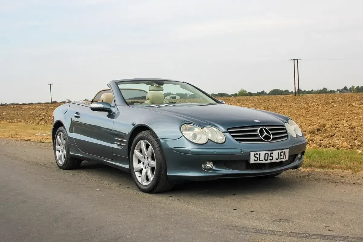 Used Mercedes SL500 306 HP (225 kW) 2005 Blue Cabriolet