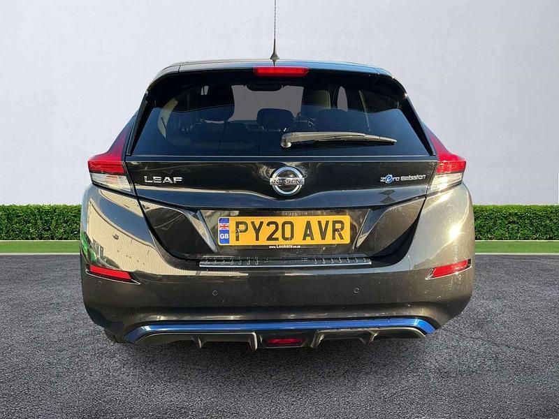 Used Nissan Leaf Tekna 160 kW (218 HP) 2020 Black Hatchback