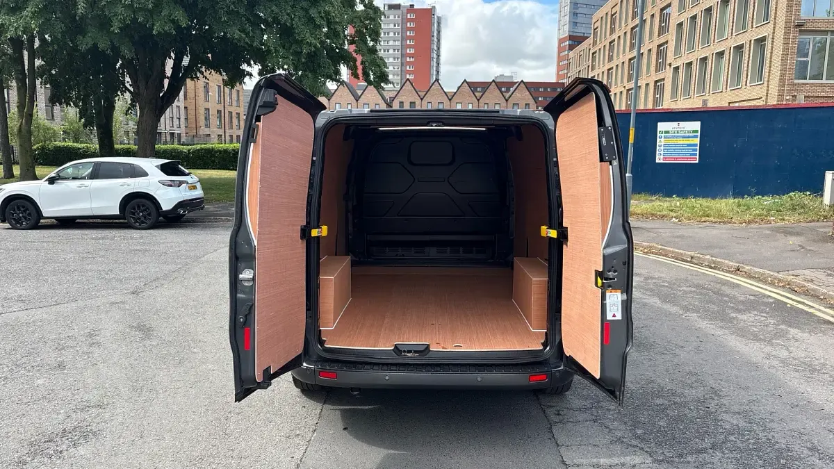 Used Ford Transit Custom Sport 170 HP (125 kW) 2023 Van