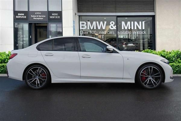 Used BMW 320 M Sport 181 HP (133 kW) 2024 White Sedan