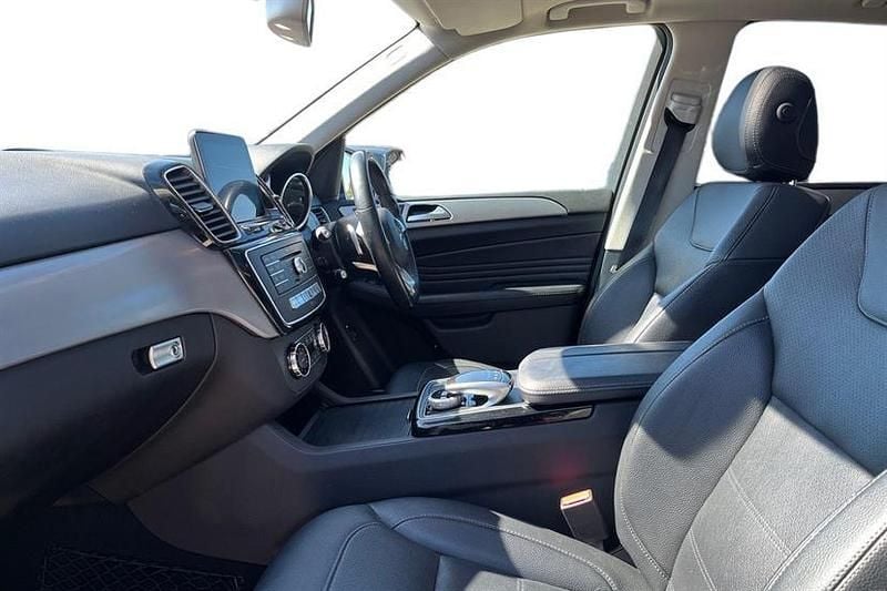 Usado Mercedes GLE250 AMG Line Premium 204 HP (150 kW) 2017 Unknown Carrinha
