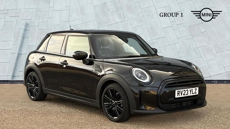 Used Mini Cooper Exclusive 136 HP (100 kW) 2023 Black Hatchback