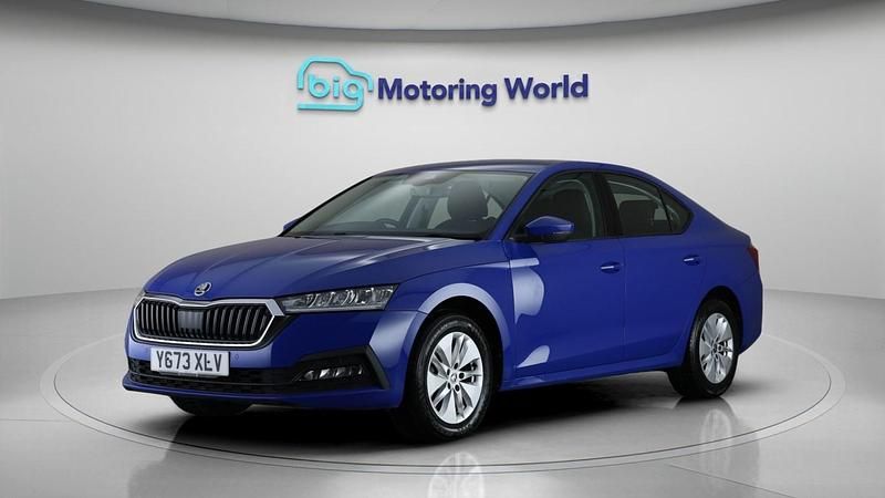 Used Skoda Octavia SE Technology 2023 Blue Hatchback