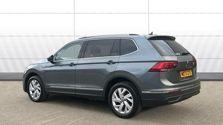 Used VW Tiguan Allspace Life 150 HP (110 kW) 2023 Grey SUV
