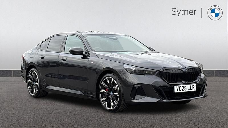Grey Used 2025 BMW 550e M Sport | £64,000 (Fair price) - Image 1/4