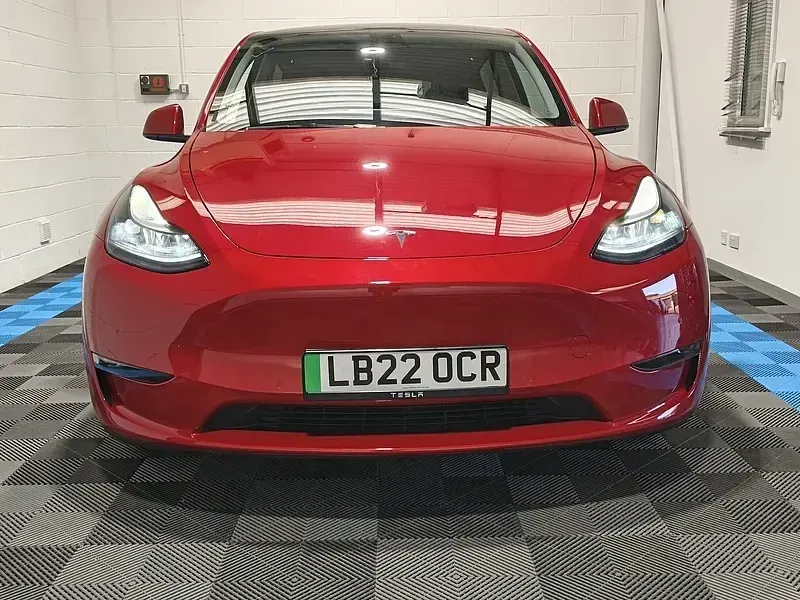 Used Tesla Model Y Long Range AWD 378 kW (514 HP) 2022 Red SUV
