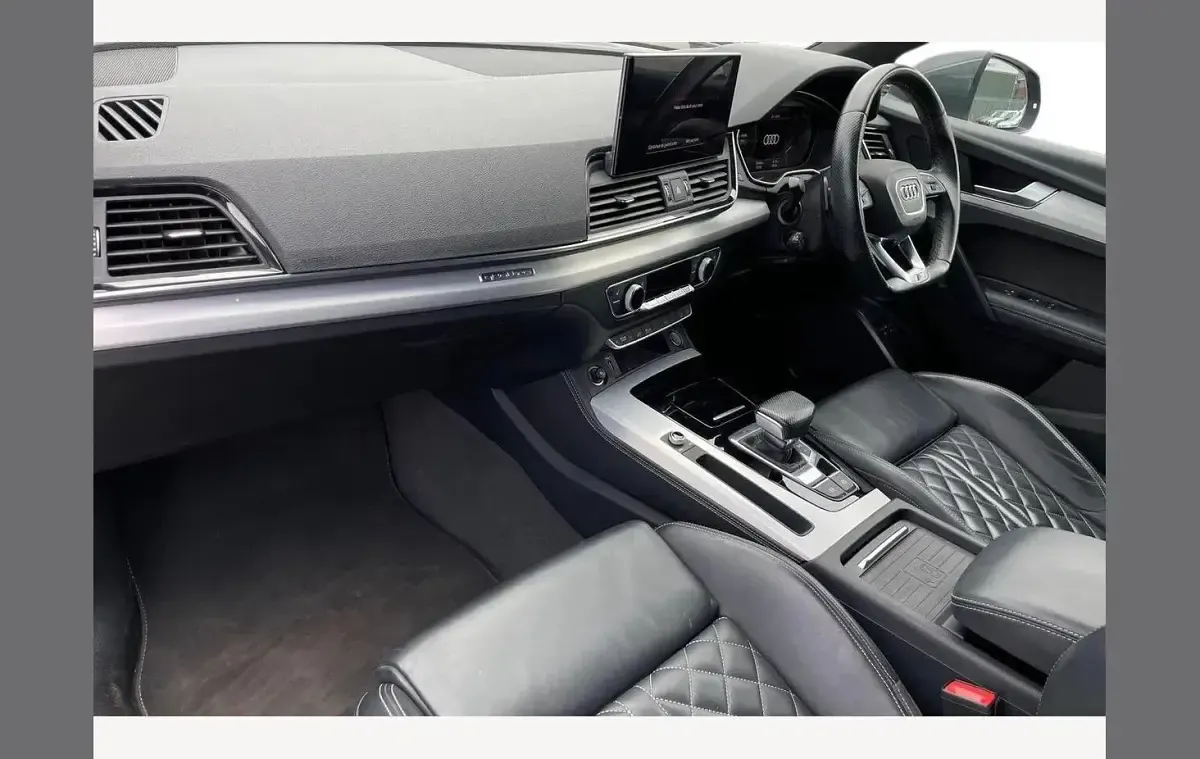 Used Audi Q5 Competition 367 HP (269 kW) 2021 Daytona grey SUV
