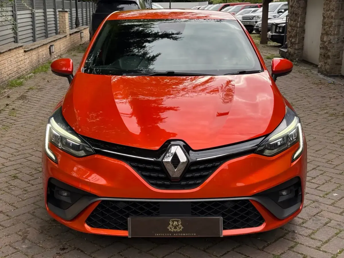 Usado Renault Clio V RS Line 2020 Naranja Utilitario