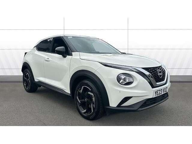White Used 2023 Nissan Juke N-Connecta SUV | £14,587 (Fair price) - Image 1/4