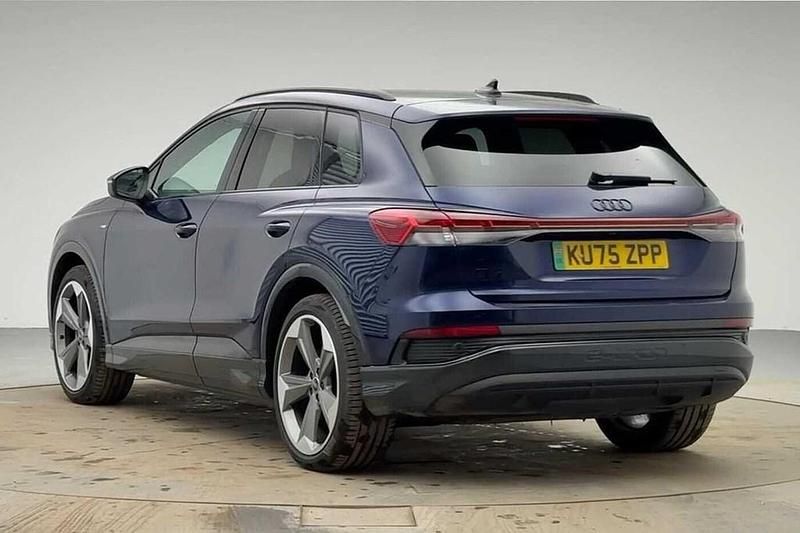Used Audi Q4 e-tron Black Edition 150 kW (204 HP) 2025 Blue SUV
