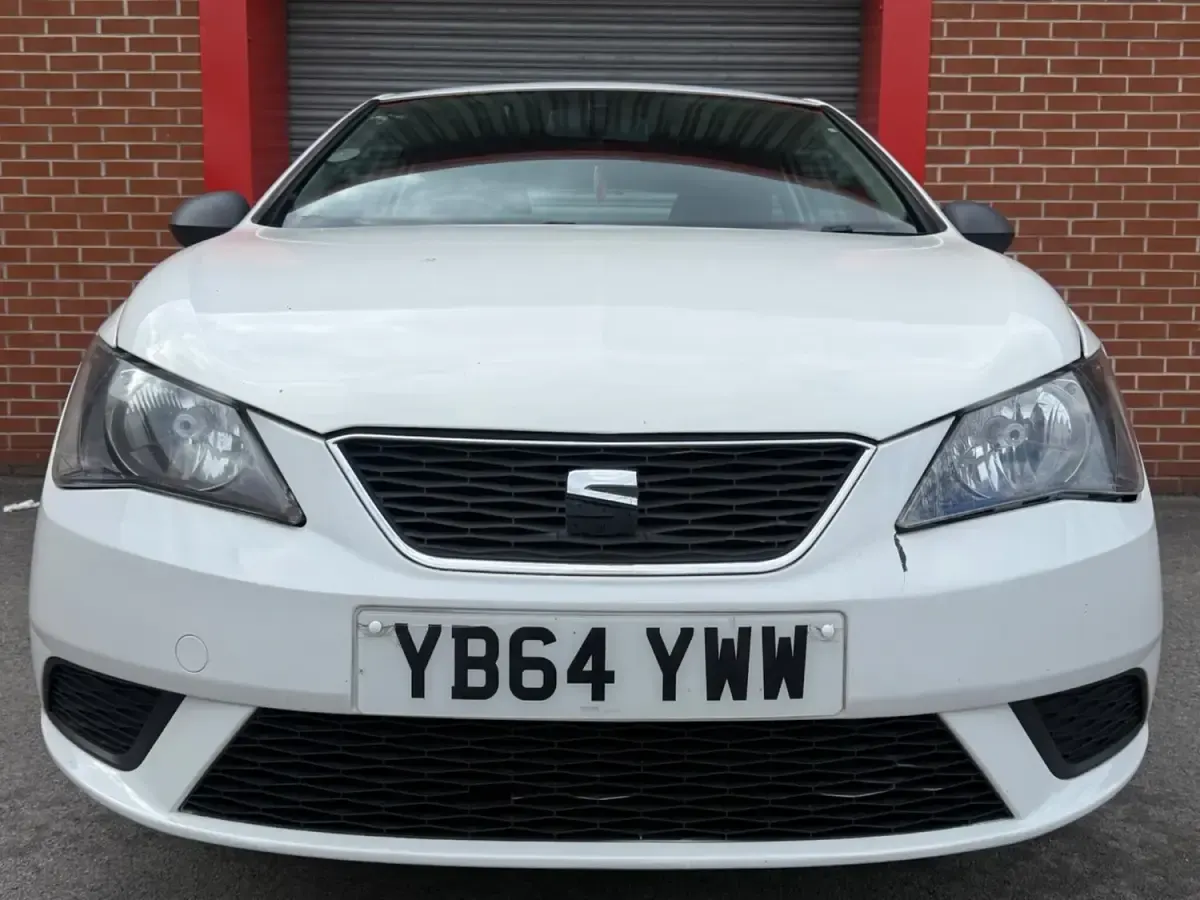 Begagnad Seat Ibiza 2015 Vit Halvkombi