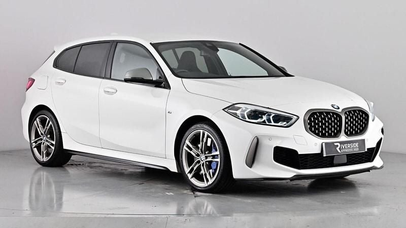 Used BMW M135 Comfort Edition 306 HP (225 kW) 2021 Apline white Hatchback