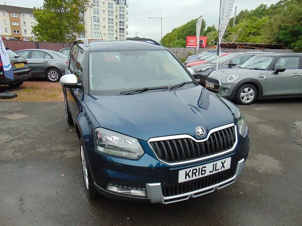 Used Skoda Yeti SE 150 HP (110 kW) 2016 Blue SUV